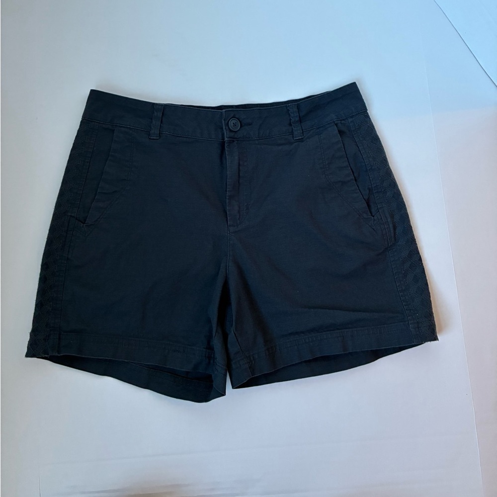 Women’s EDDIE BAUER Shorts 10